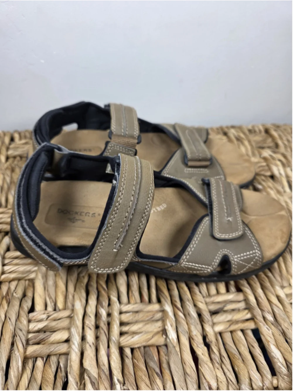 Dockers Mens 10M Sport Sandals Brown Fusion Footbed Adjustable Strap Fisherman